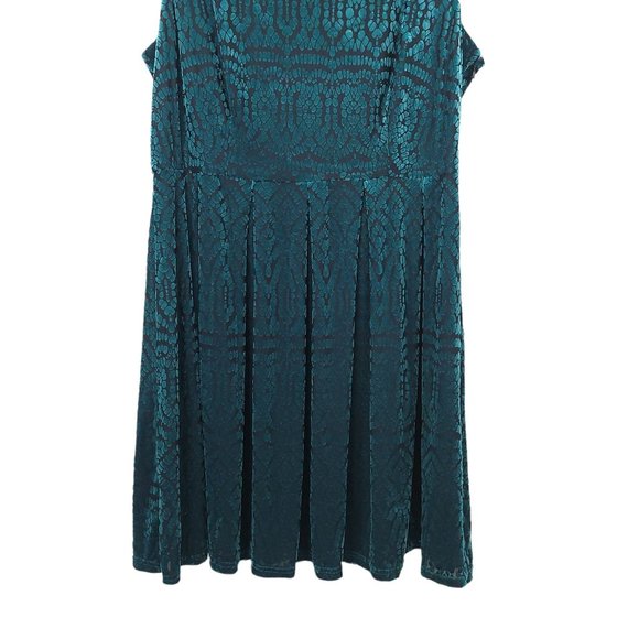 Moon Green Velvet Cap Sleeve Dress Womens Size 1XL Side Zip Lined - Picture 5 of 13